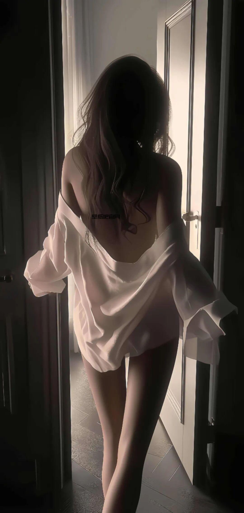 白衬衫漏后背的美女壁纸免费下载