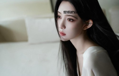 长发侧脸美女孟子义5K高清壁纸