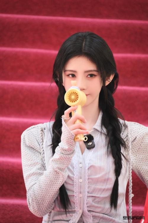 双马尾鞠婧祎4k手机壁纸竖屏超清美女