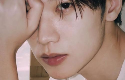 清新文艺气质男生头像