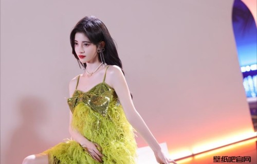 鞠婧祎 绿色裙子 4k美女壁纸